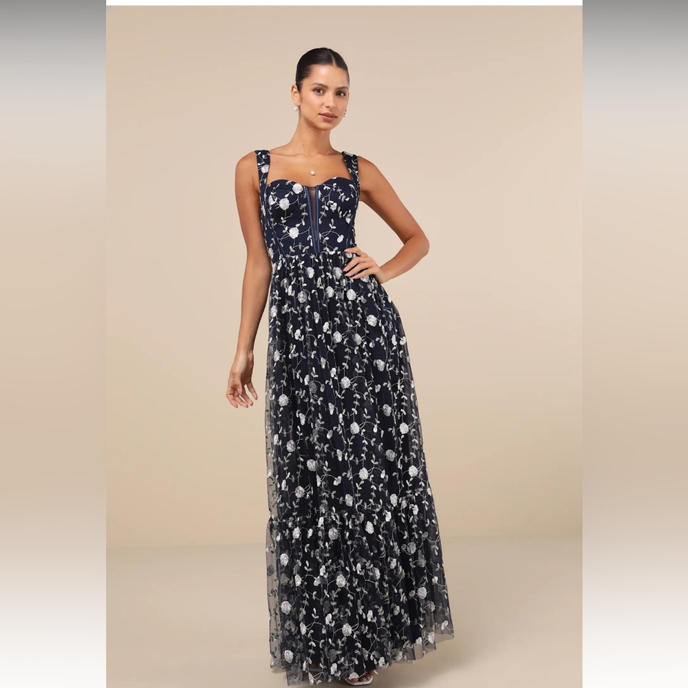 Lulus Navy Floral Formal Maxi embroidered dress white flowers large long tulle